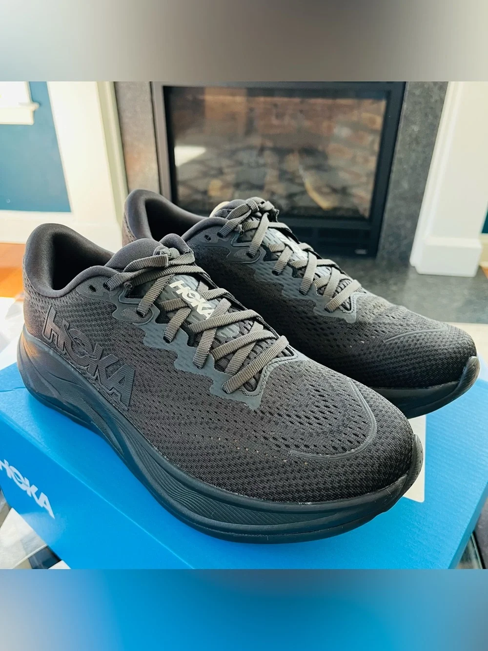 Sz 9 Hoka One One Rincon 4 Men's Black Road Running Shoes 1155130-BBLC
